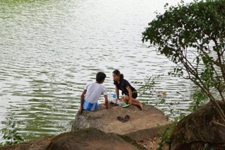 Kandawgyi lake